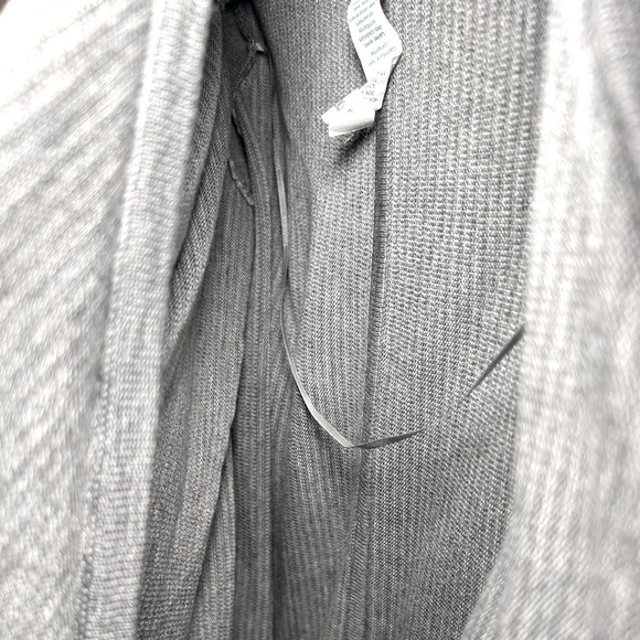 🍋Lululemon Iconic Sweater Wrap- Heathered Medium Grey/Light Grey Size 6 - Picture 5 of 6